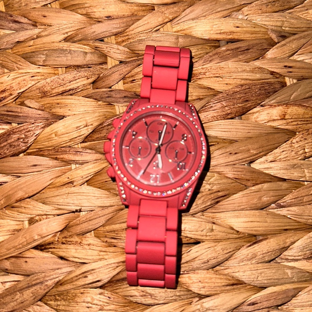 pink watch